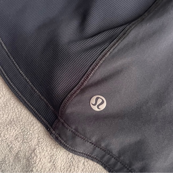 Lululemon Round Trip Swift Ultra Light Slim Ribbed Panel Jacket Melanite Gray - Picture 12 of 14